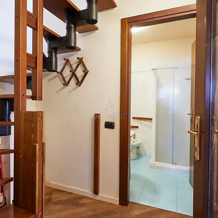 Platino - Jacuzzi Privata Con Tre Piscine Residenziali Ed Un Bar A 200m Dal Lägenhet