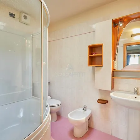 Platino - Jacuzzi Privata Con Tre Piscine Residenziali Ed Un Bar A 200m Dal Lägenhet