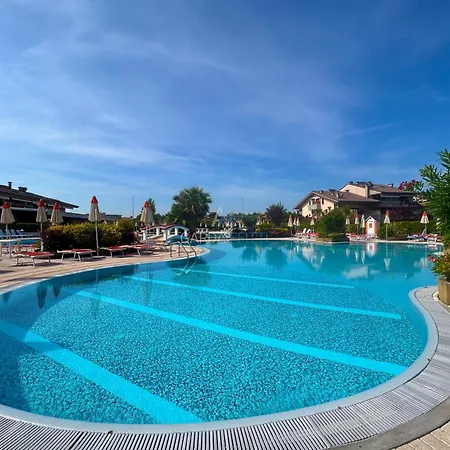Platino - Jacuzzi Privata Con Tre Piscine Residenziali Ed Un Bar A 200m Dal Lägenhet *